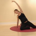 5 Posisi Yoga Bikin Sesi Bercinta Lebih Menggairahkan