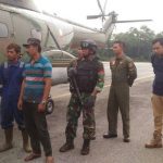Anggota TNI AU Tangkap Dua Pelaku Pemkabar Lahan di Rohil