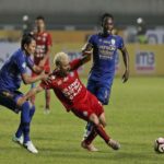 Arema dan Persib Berbagi Angka di Kanjuruhan