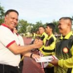 Kapolda Sumut Serahkan Hadiah Kepada Tim Judo yang Berprestasi Dalam Kejuaraan Beladiri Polri