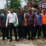 Warga Rupat Gugat Bagi Hasil Plasma, Pendamping Hukum PT MMJ Kabur Saat Diwawancarai Wartawan