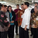 Jokowi Tinjau Pabrik Bulu Mata dan Rambut Palsu di Purbalingga
