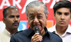 Warga Malaysia Galang Dana Bantu Mahathir Mohamad Lunasi Hutang Negara