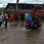 Sejumlah Kawasan Pemukiman dan Jalan di Kota Dumai Tergenang Air, Sekda Langsung Turlap