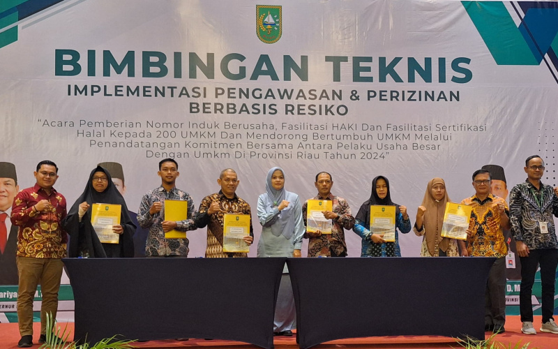 Apical Dumai Terima Penghargaan Kemitraan UMKM