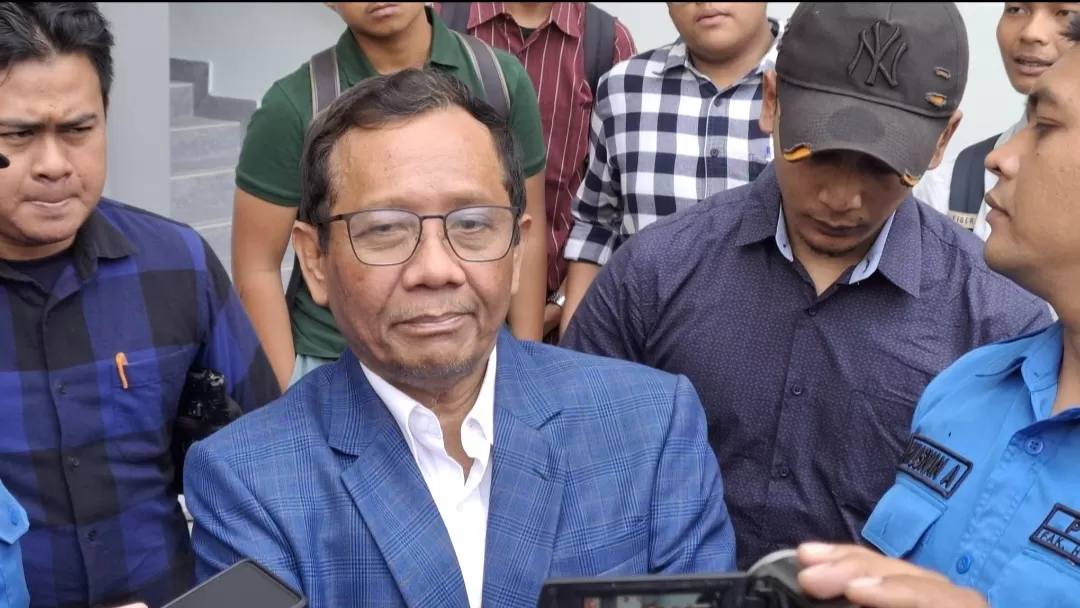 Mahfud MD Sebut Airlangga Hartarto Dijatuhkan