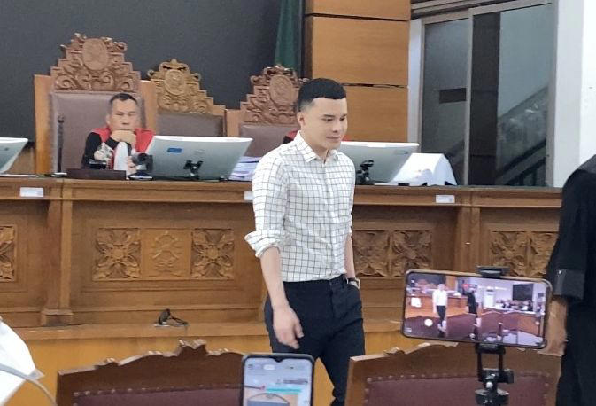 Dokter Oky Pratama Jadi Saksi di Sidang Nikita Mirzani vs Reza Gladys