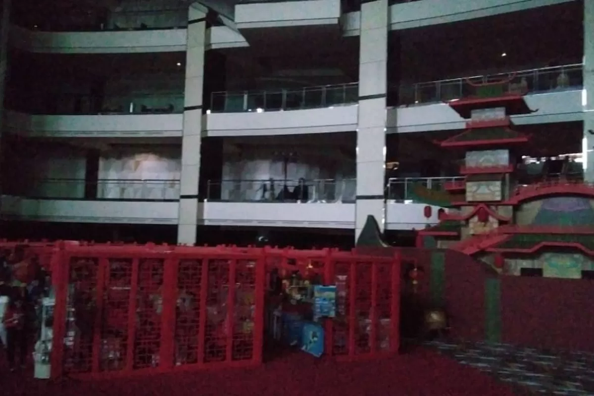PLN Mati Lampu di Jakarta