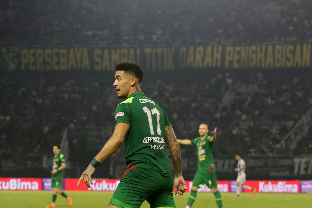 Persebaya vs Persita