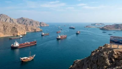 Iran Tutup Selat Hormuz Lagi, Gencatan Senjata Terancam Gagal